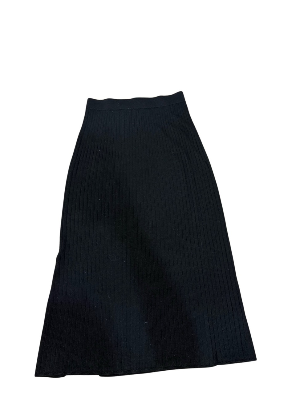 UNIQLO Black Ribbed Midi Skirt ♡︎